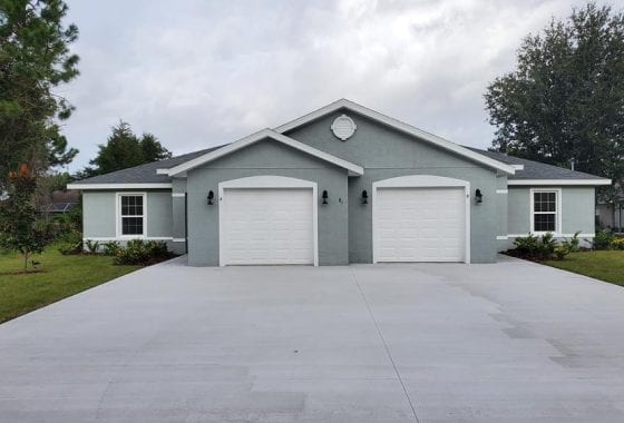 260031 81 Lynbrook Drive