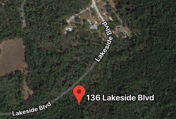 270158 136 Lakeside Blvd