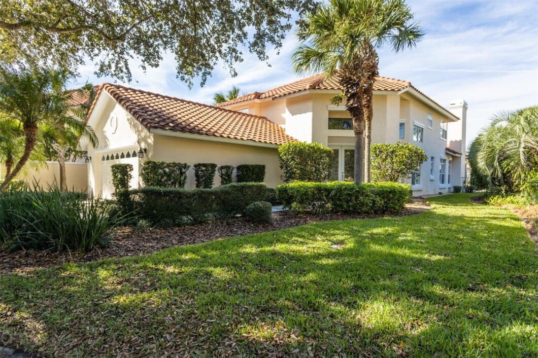 FC287549 13 Madeira Court