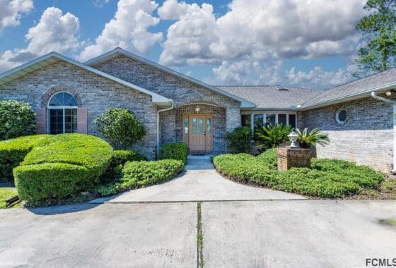 FC276641 180 Wellington Drive