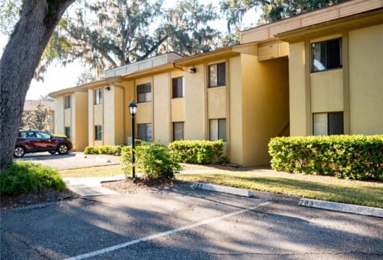 FC306858 304 Palm Coast Parkway NE