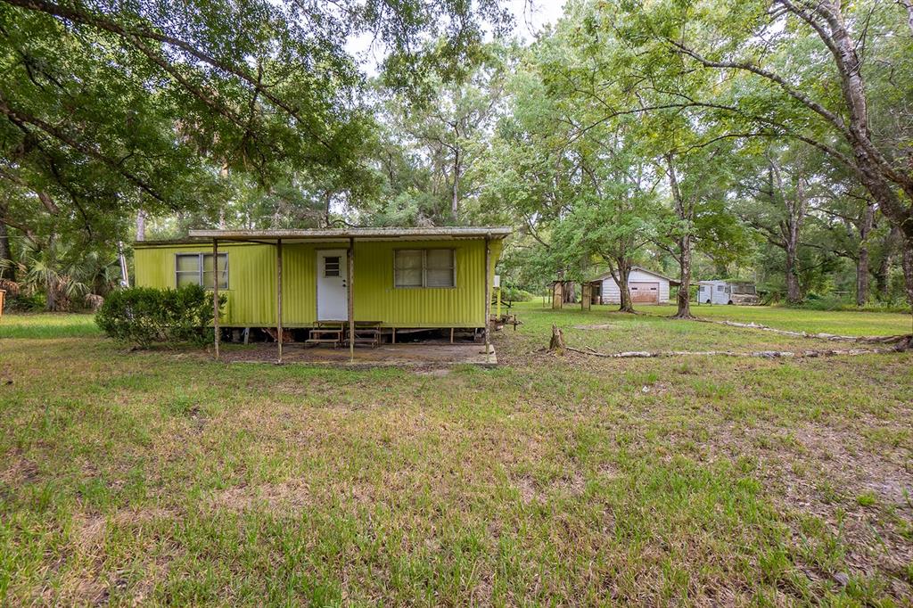 FC285601 3997 W County Road