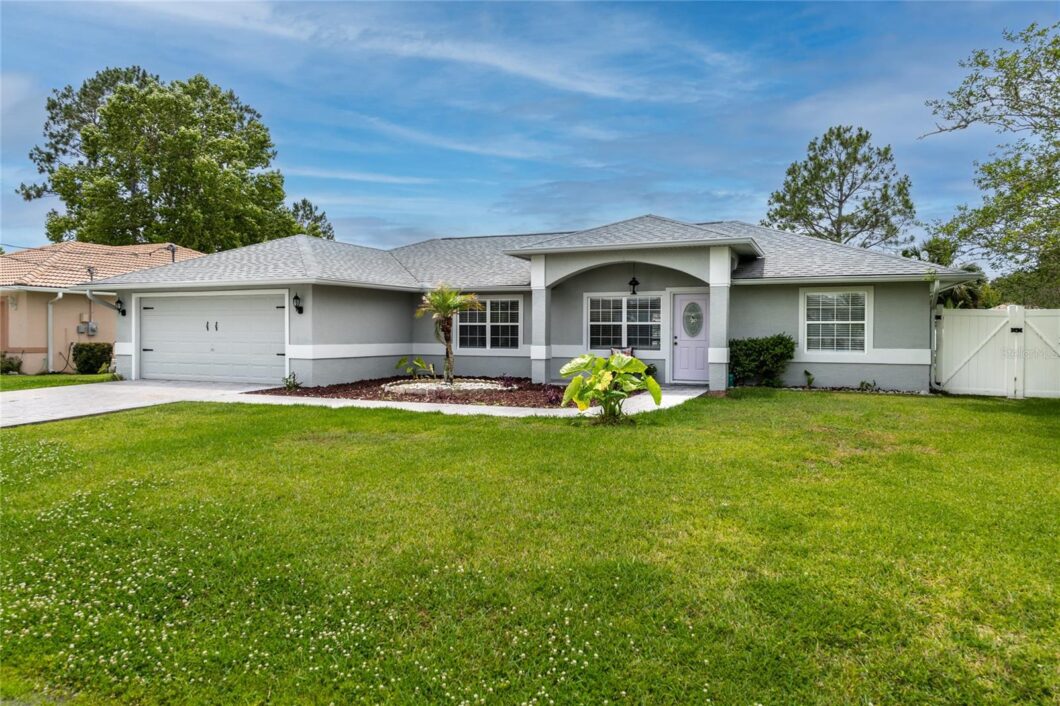 FC291614 32 Rocking Horse Drive