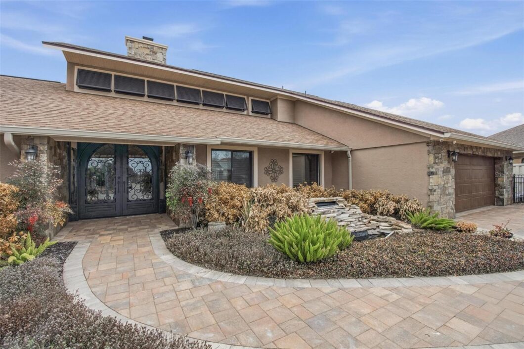 FC316100 14 Calusa Court