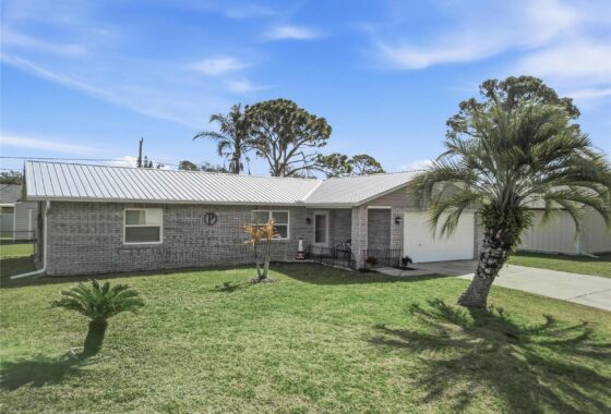FC316796 3035 Queen Palm Drive