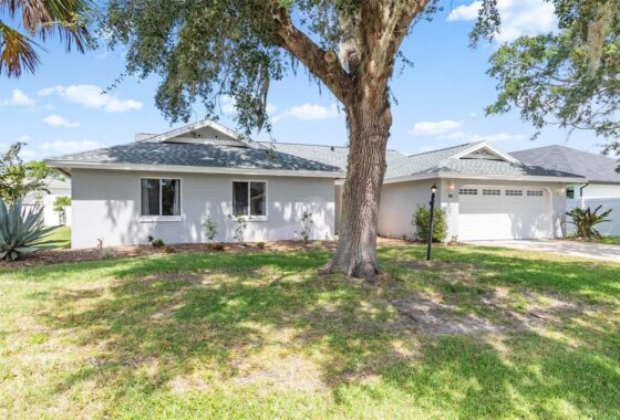 FC312910 53 Cochise Court