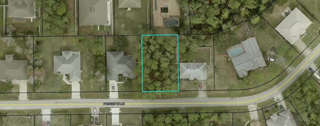 FC318597 23 Poinsettia Lane
